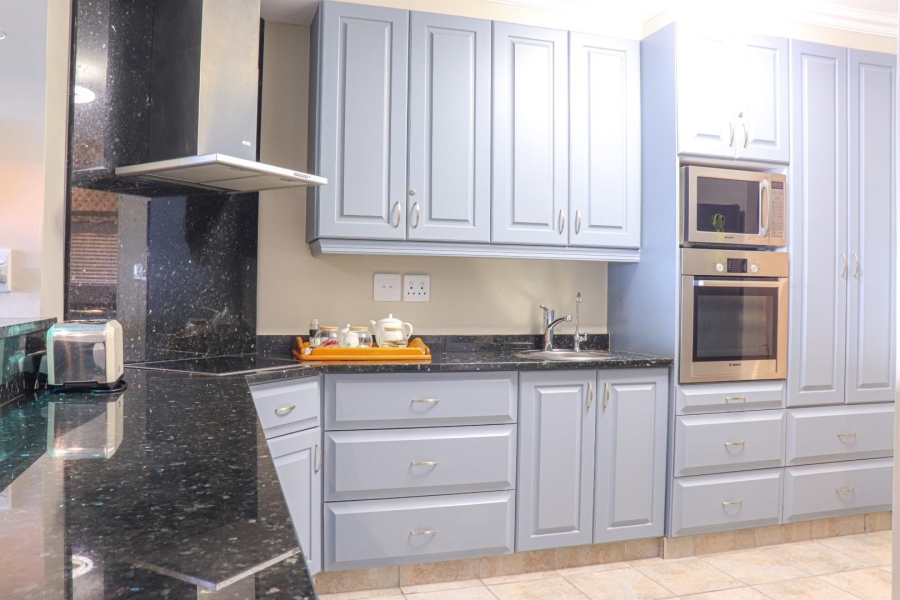 To Let 3 Bedroom Property for Rent in Onrus Western Cape